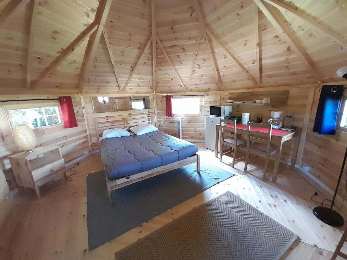 Camping Le Vallage Attigny Екстериор снимка